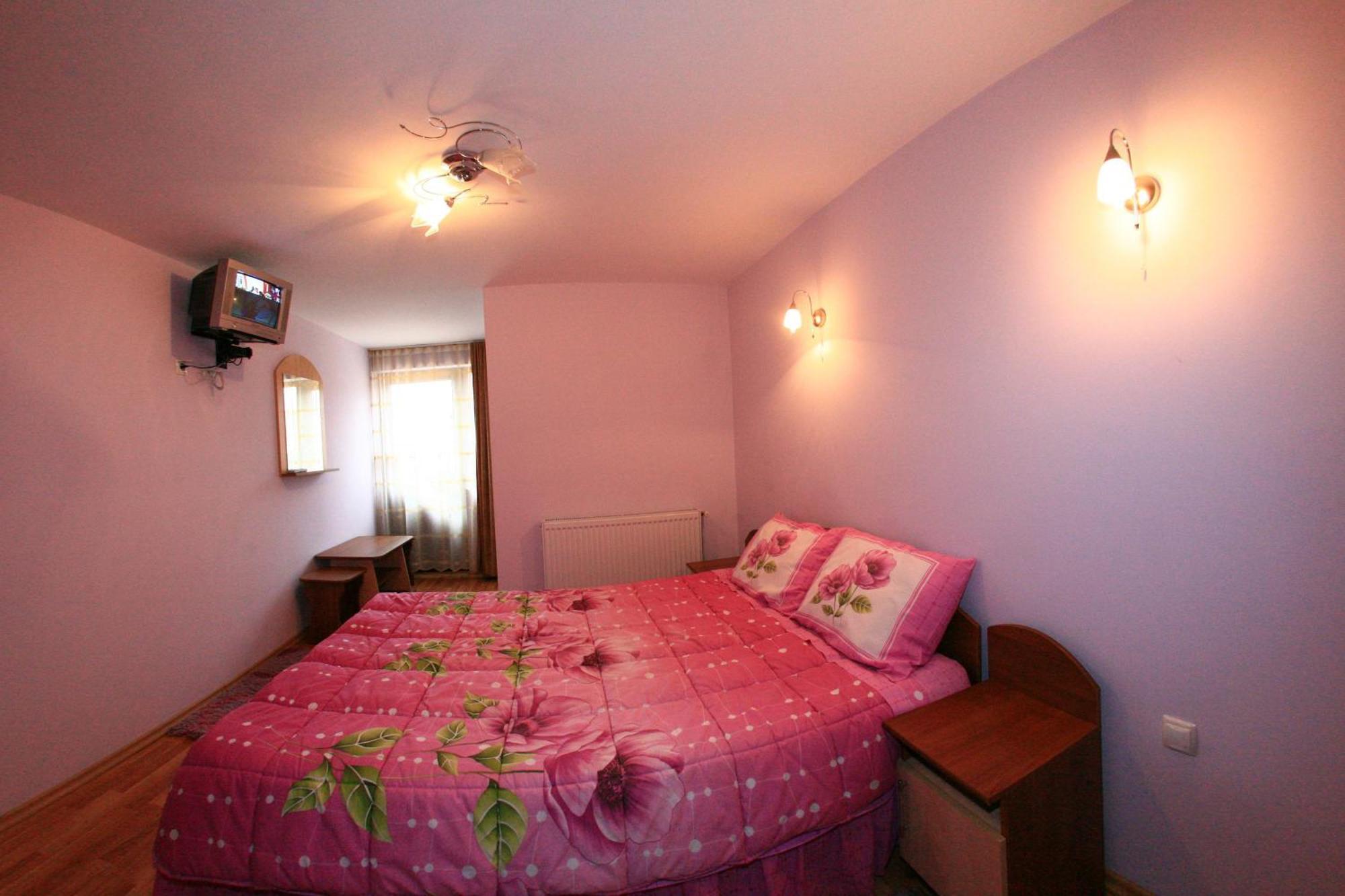 Pensiunea Valea Ursului Campulung Room photo
